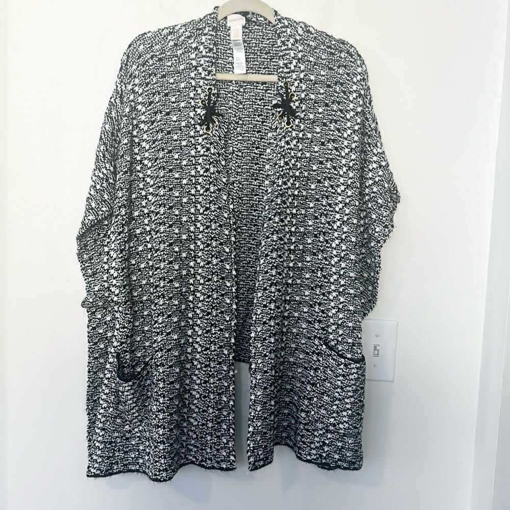 Chico’s B&W knit Open Front Cardigan Sweater O/S